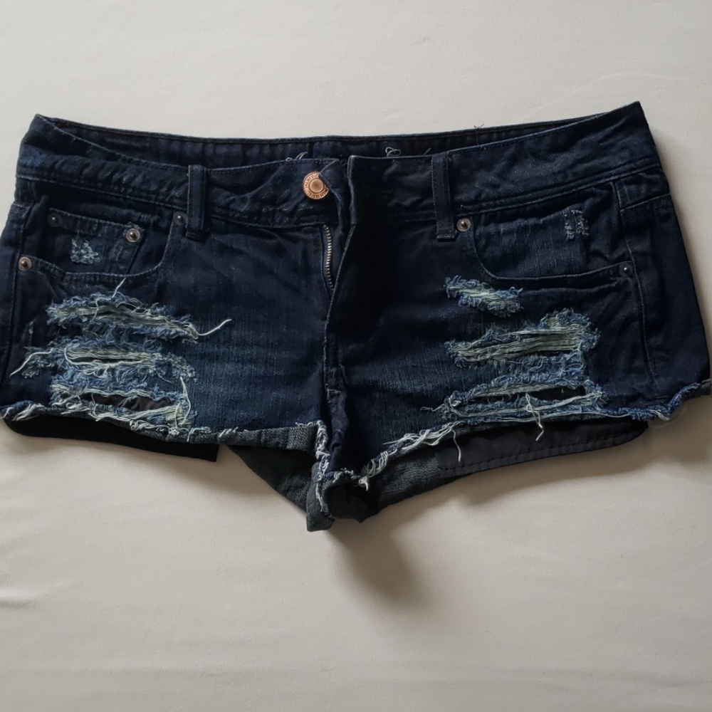 AE Short shorts